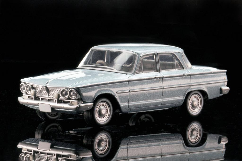 Tomica Limited Vintage Prince Gloria Super 6 Светло-голубой 1/64 TLV-174a (Готовая модель)