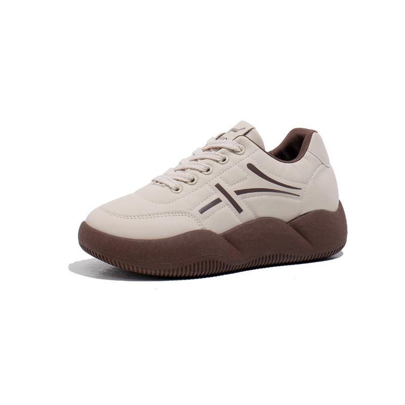 2025 весна маленькие белые туфли новая корейская версия ins женские студенческие туфли для увеличения роста на платформе спортивные туфли для доски повседневная обувь женская XQ359