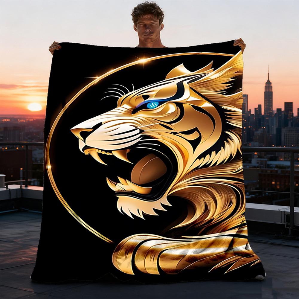 1pc Golden Tiger Head Throw Blanket Polyester Fiber, Lightweight Flannel, Soft & Warm, All Season Use for Outdoor, Camping Digital Print