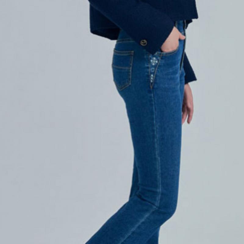 Bang Bang Women S tranSitional Lycra Bootcut jeanS 1 Of 3 StyleS