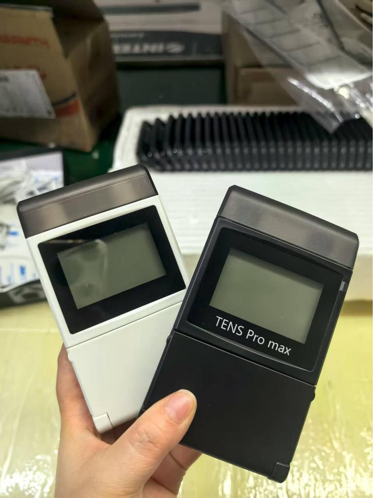 Трансграничный аппарат ТЭНС и ЭМС для меридианной терапии: 60 Режимов, 4-канальный импульсный массажер для плеч, шеи и шейного отдела позвоночника.