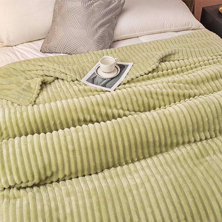 Утолщенное плюшевое одеяло - Широкая полоска, Сетчатая стрижка, Имитация кроличьего меха, Маленькое фланелевое одеяло, Машинная стирка