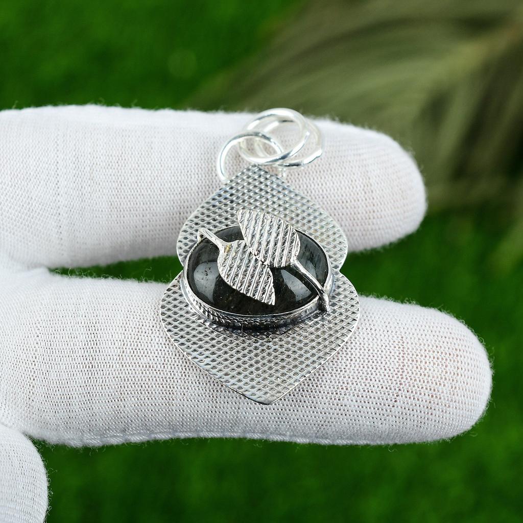 Подарок на день рождения для нее Подвеска с натуральным золотистым пиритом из стерлингового серебра 925 пробы