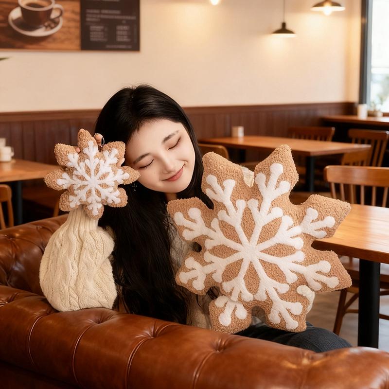 2042Cm Cartoon Christmas Snowflake Plush Toy Pillow Classic Soft Winter Snow Plush Toy Home Decor Christmas Gift For Children