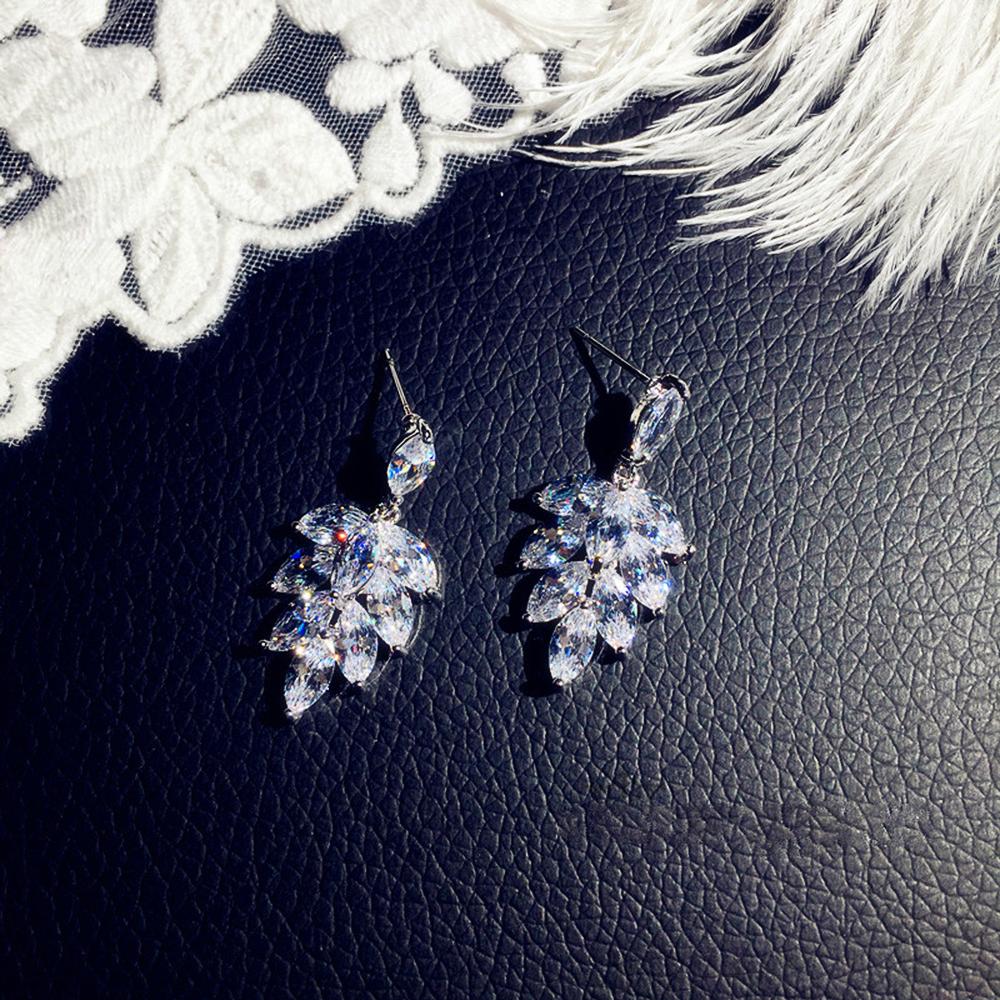 Новые модные блестящие женские серьги с кубическим цирконием в форме листа, свежие серьги для девочек, эстетические роскошные свадебные украшения