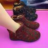 New Winter Old Beijing Retro Mother Shoes Fleece Thickened Warm Shoes Wear Old Lady Shoes Grandma Shoes Cotton Shoes