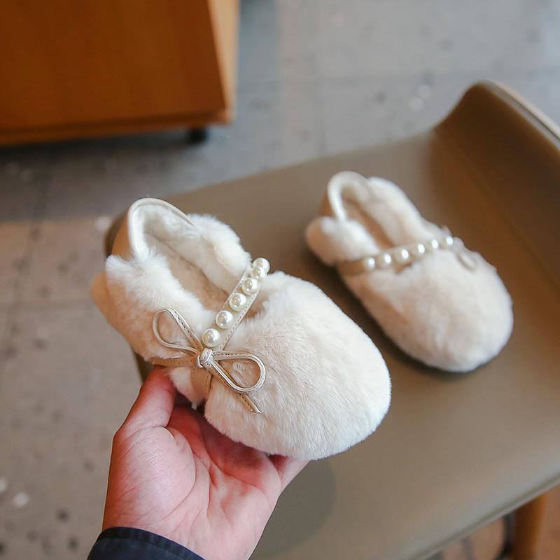 Новые детские зимние туфли, теплые, плюшевые, для девочек, повседневные, принцесса, хлопковые туфли, модные, детские, мягкие, мокасины с бантом, плоские туфли, простые