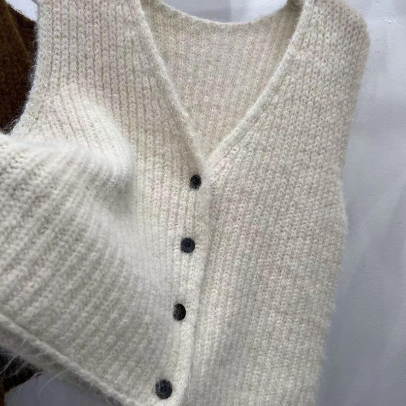 Женский трикотажный кардиган-жилет без рукавов с V-образным вырезом - Универсальный осенне-зимний многослойный свитер