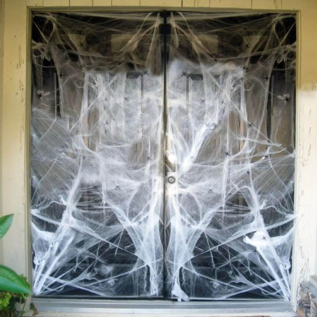 Halloween Decorations Spider Net 40g With 4 Fake Spider White Stretchable Cobwebs,Halloween Toy,Outdoor Atmosphere Venue Layout Props