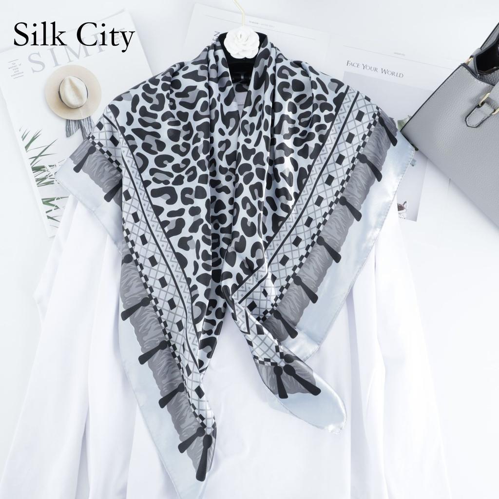 High-quality Luxurious Silk Scarves Headband Scarfs Neck Scarf For Women Chain Silk Scarf Women's Decorative Shawl