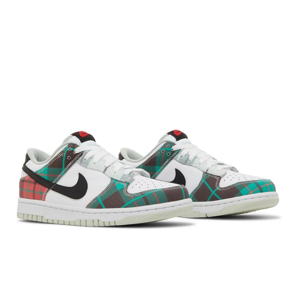 Nike Dunk Low SE Grade School 'Tartan Plaid' (Unisex) White / White / University Red / Black Kids' Skateboarding Shoes DV8919 100