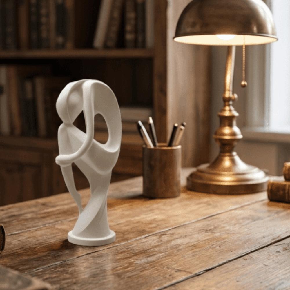 Hollow Design Abstract Thinker Statue Abstract Human Sculpture Ornaments Tabletop Ornament