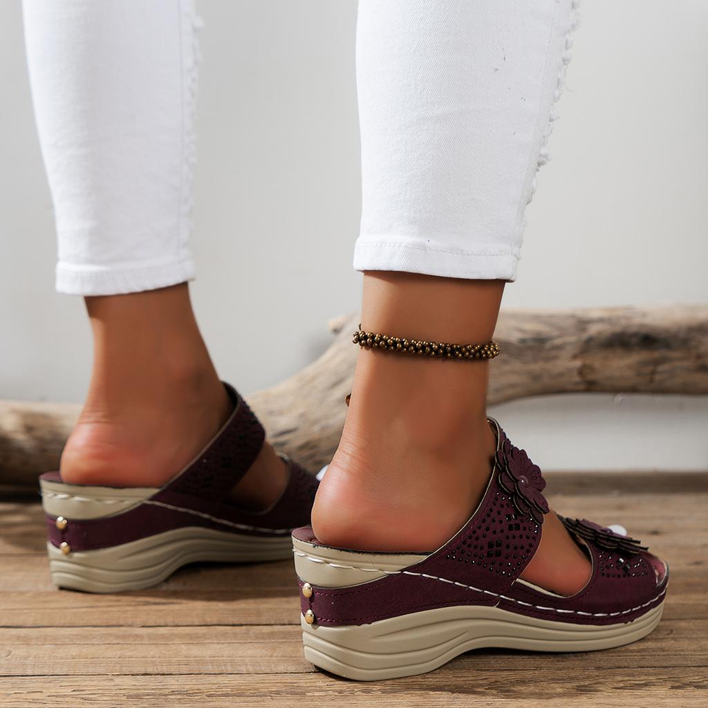 Женские тапочки больших размеров, женская обувь, римские сандалии в стиле ретро, ​​женские повседневные сандалии на танкетке с цветочным принтом, тапочки на платформе