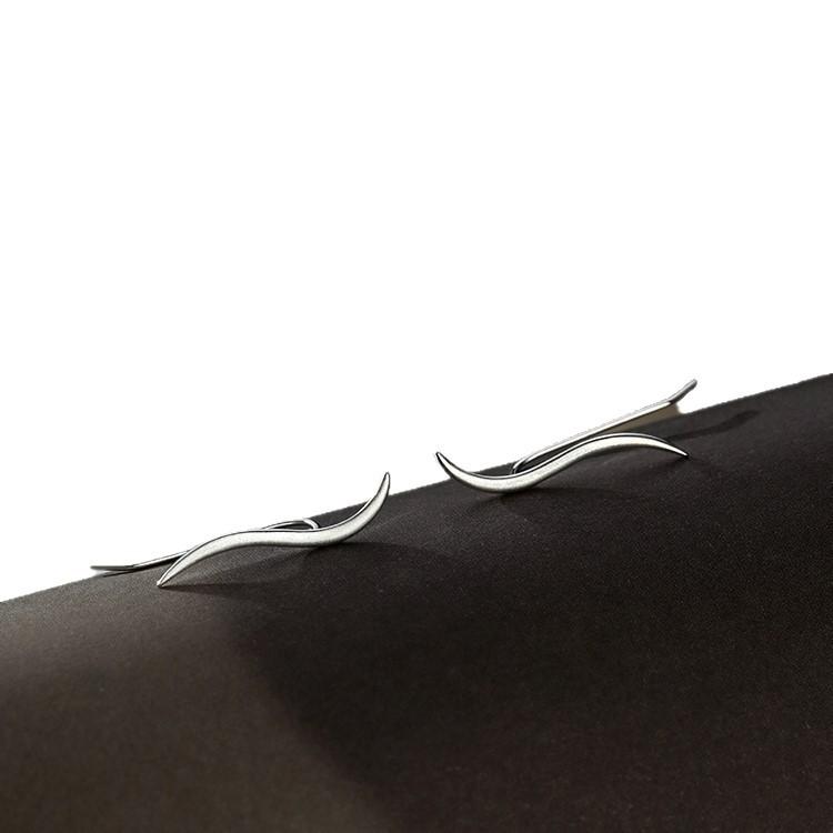 Геометрические Line Wave-образные Серьги-гвоздики для Женщин, Минималистичный Стиль, Элегантный и Роскошный Вид, Высококачественные и Модные Аксессуары для Ушей.
