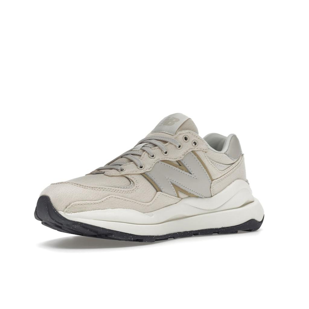 New Balance Женские кроссовки с морской солью и благовониями 57/40, кремовый магнит W5740PDA