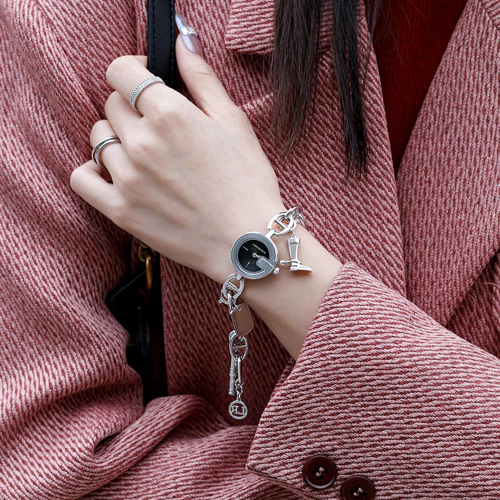 Легкие роскошные современные простые часы-браслет, элегантные женские модные часы для поездок на работу, двухстрелочные компактные кварцевые часы для женщин