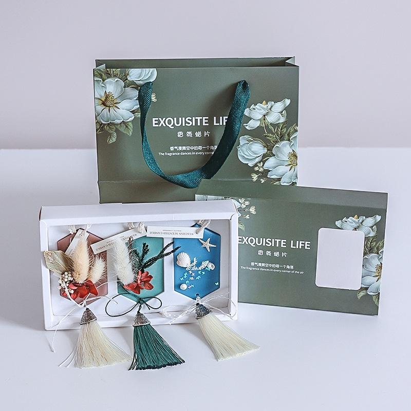 Натуральный стойкий ароматный воск, освежитель для гардероба, ароматизатор для шкафа, ароматический пакетик, эфирное масло, ароматическая восковая свеча, украшение для дома, подвесной подарок