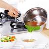 Creative Silicone Liquid Funnel Anti-spill Slip On Pour Soup Spout Funnel for Pots Pans and Bowls and Jars Kitchen Gadget Tools