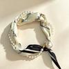 Spring and Summer French Light Luxury Small Square Scarf Pearl Necklace Magnetic Buckle Lazy Silk Scarf Women's Scarf Collarbone Chain Scarf