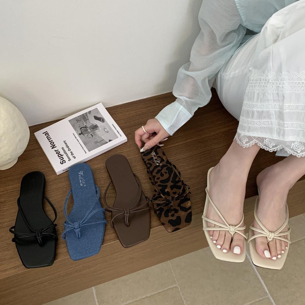 2025 Spring and Autumn New Fashion Versatile High-end Temperament Toe Cool Slippers Fairy Shoes Outside French Style