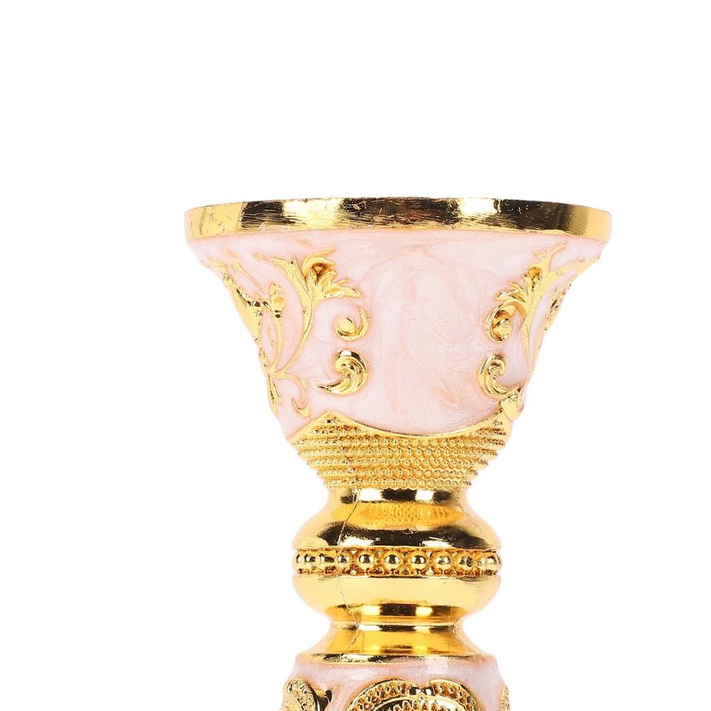 Gold Finish Vintage Candlestick Holder European Style Decorative Candle Holder For Dining Table