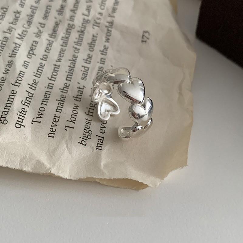 Sterling Chic 925 Silver Ring With Sparkly Zirconia Stones For Unique Womens Accessories