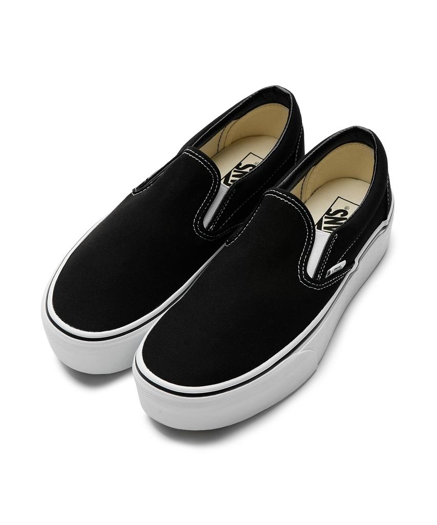 Vans Classic Slip-On Stackform - (холст) черный:True White / Vn0A7Q5Rbmx1