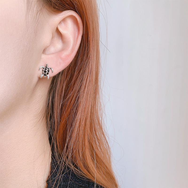 Шикарные серьги-пусеты с морской черепахой для женщин