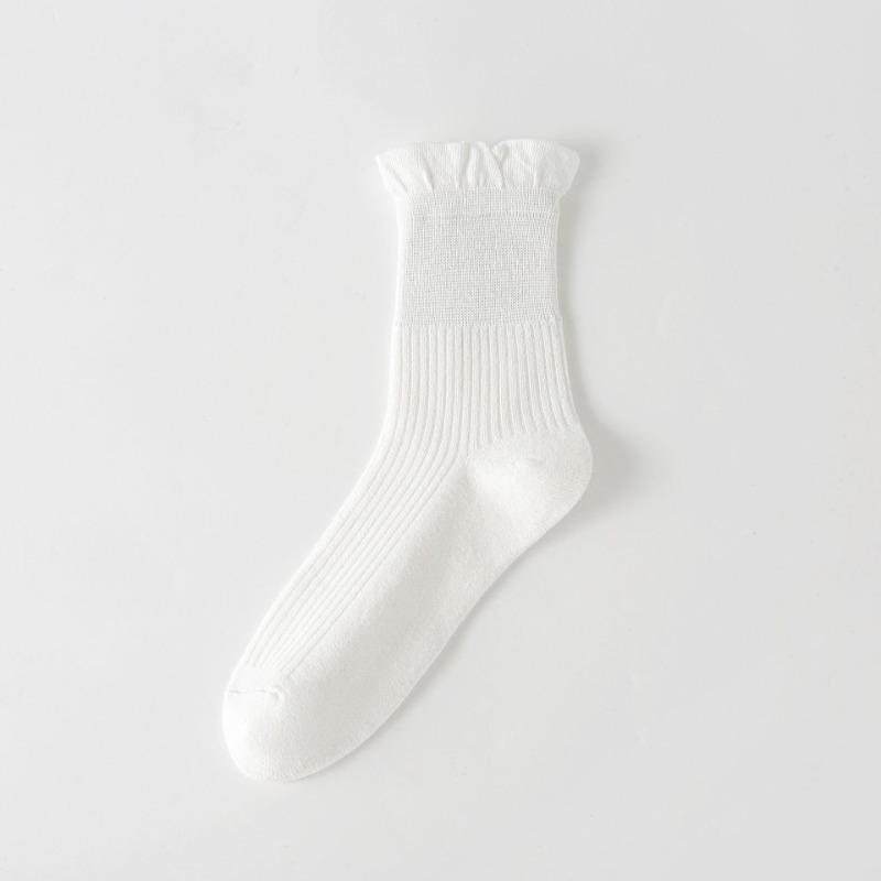 Women's Autumn Lace Mid-calf Socks Are Versatile and Casual. Cotton Long Calf Socks Are Sweat-absorbent