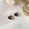 Модные винтажные серьги в форме сердца, женские классические черные, белые серьги-гвоздики, женские модные серьги, женские ювелирные изделия, подарок