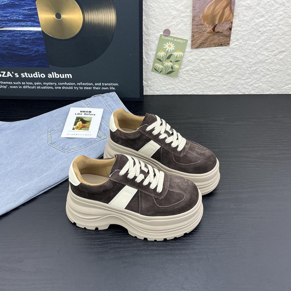 [Fanfuna] 2025 Autumn New Thick-soled Muffin Shoes Women's Versatile Small Height Increase Lace-up Fashion Sports