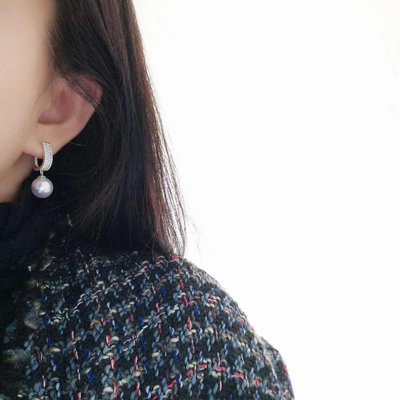 Huitan Fashion Simulated Pearl Dangle Earrings for Women Luxury Paved Dazzling CZ Stone Aesthetic Bridal Wedding Jewelry Gift