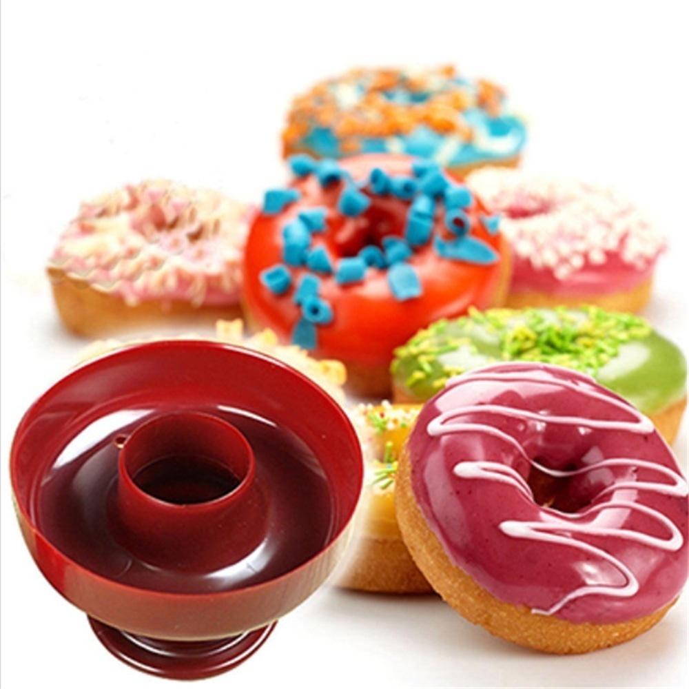 Bakery Decorating Cake Tool Home Food-Grade Plastic Cake Maker Mold Desserts Cutter DIY Donut Mold