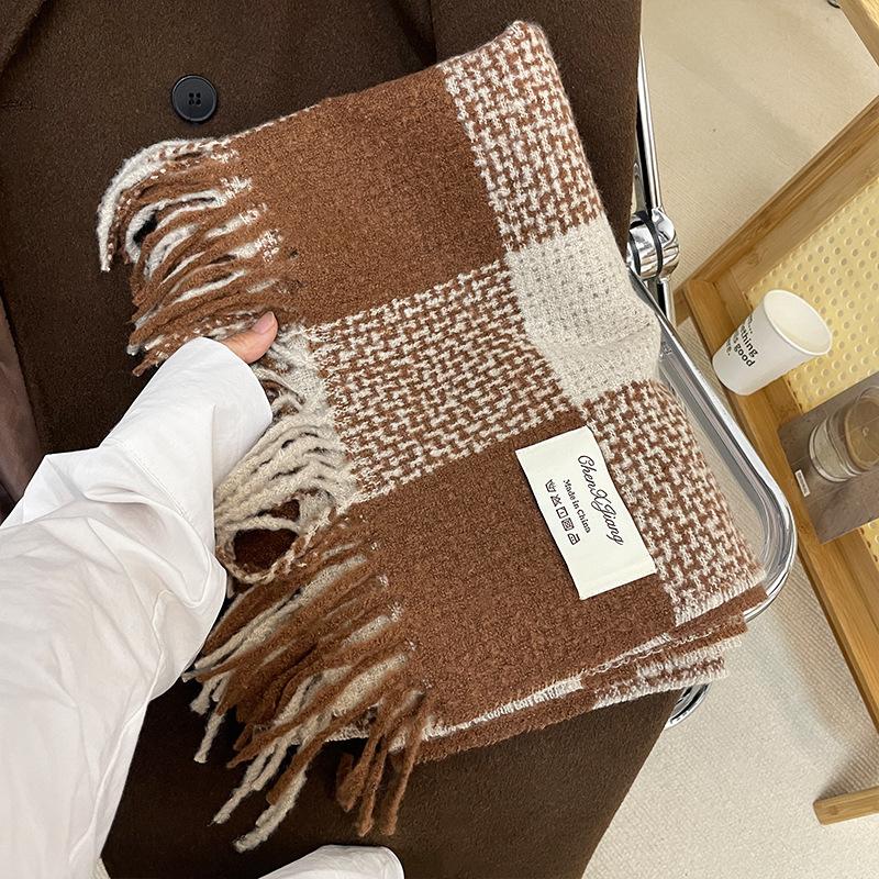 Thick Imitation Cashmere Large Checkered Tassel Scarf for Girls in Autumn and Winter Retro Long Shawl Showing Face Small Warm Scarf