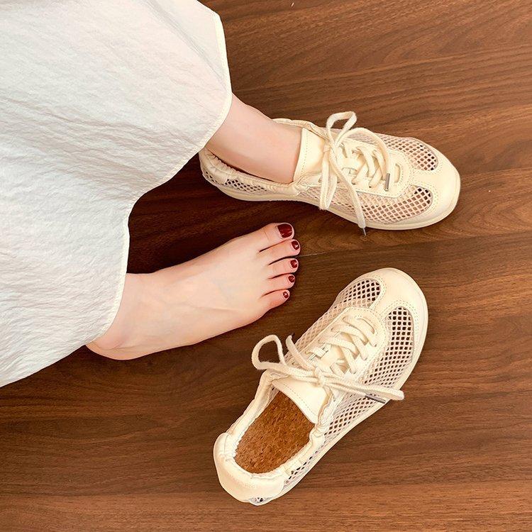 Сетчатые дышащие немецкие тренировочные туфли женские 2025 новая летняя повседневная спортивная обувь на плоской подошве универсальные маленькие туфли Форреста Гампа