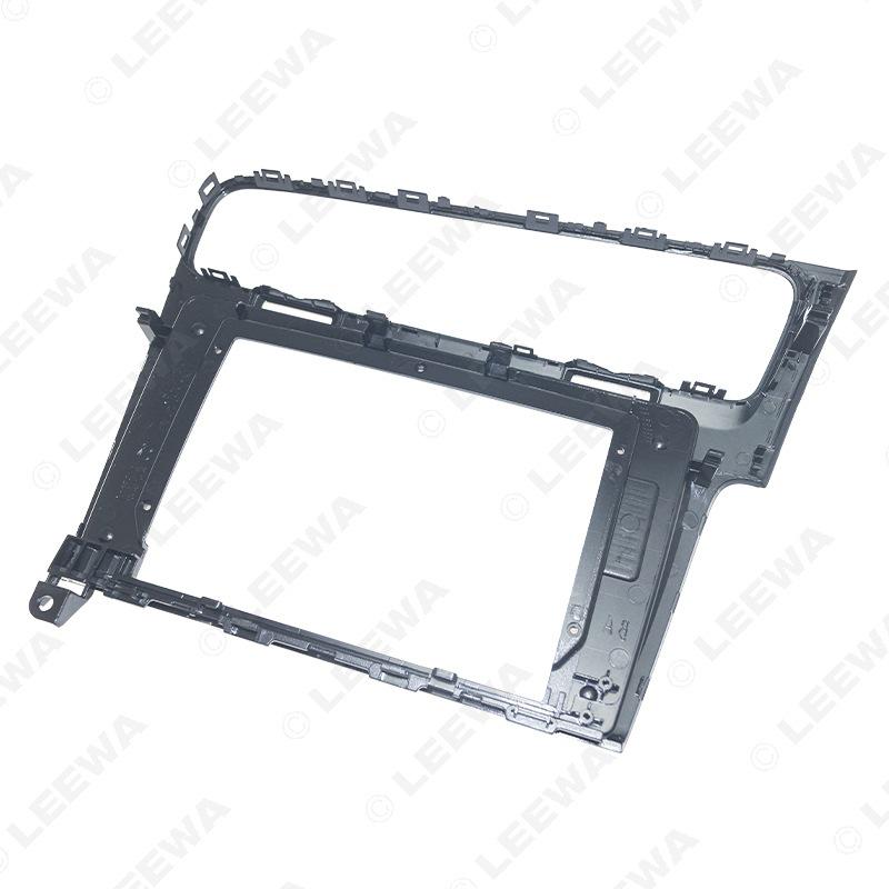 Фольксваген Гольф 7 (2014-2017) 10.1" Навигационный комплект Android, Панель с рамкой матовый серебристый/глянцевый черный