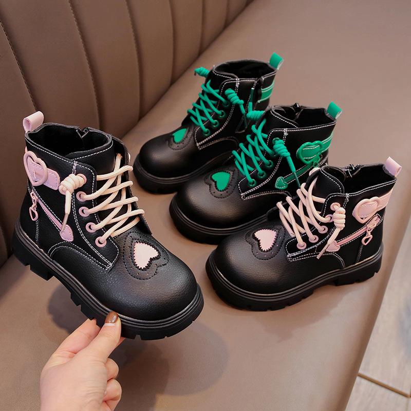 Children Ankle Boots for Boys Girls Medium Big Kids Rubber Boots Fashion with Heart Decoration Side Zipper British Style Classic