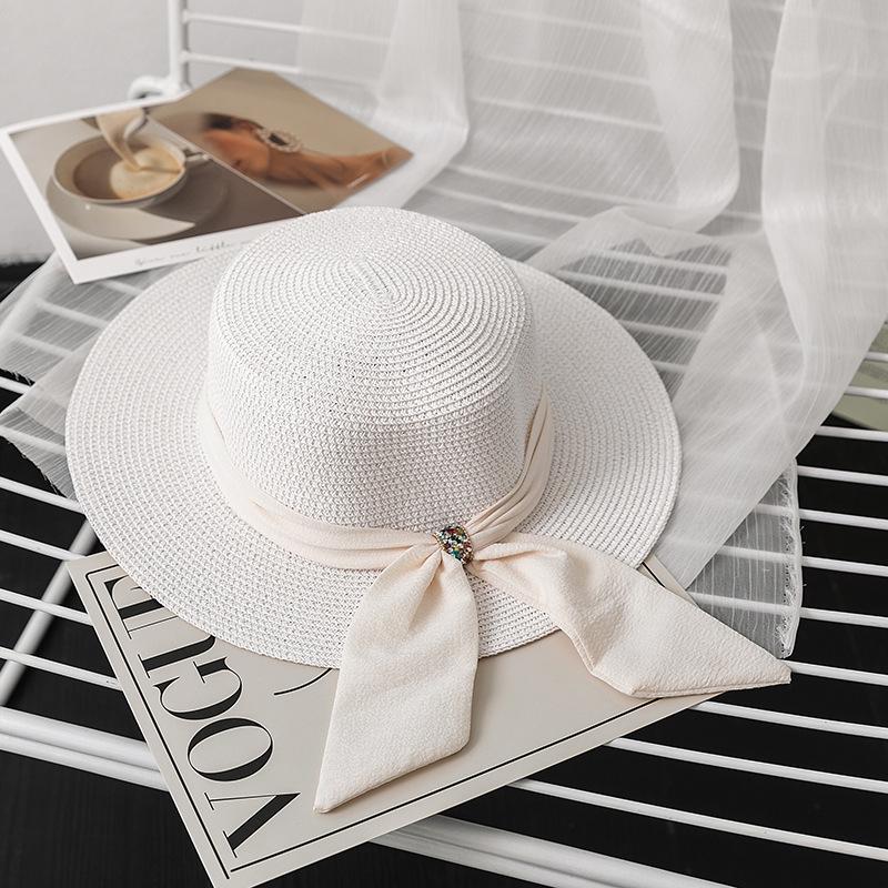 Women's Fashionable Straw Sun Hat with Floral Bow, Summer Beach and Seaside Protection
