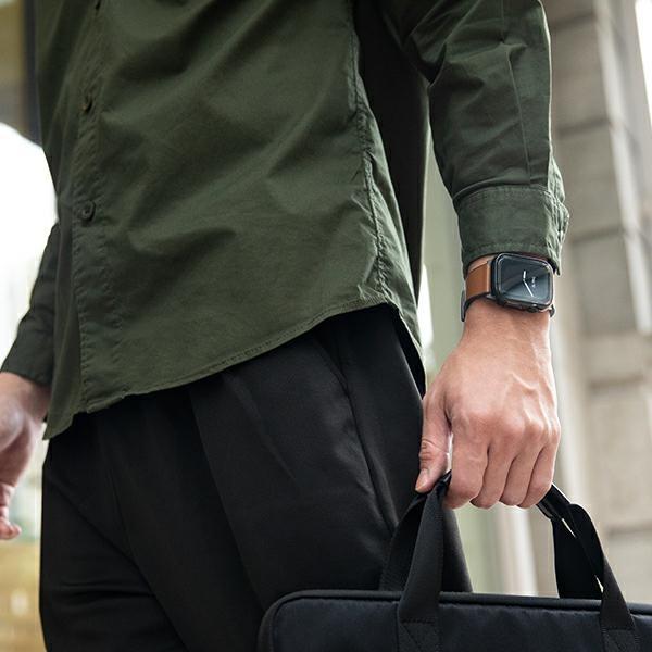 Etui do Apple Watch Series 7 UNIQ Garde Szary