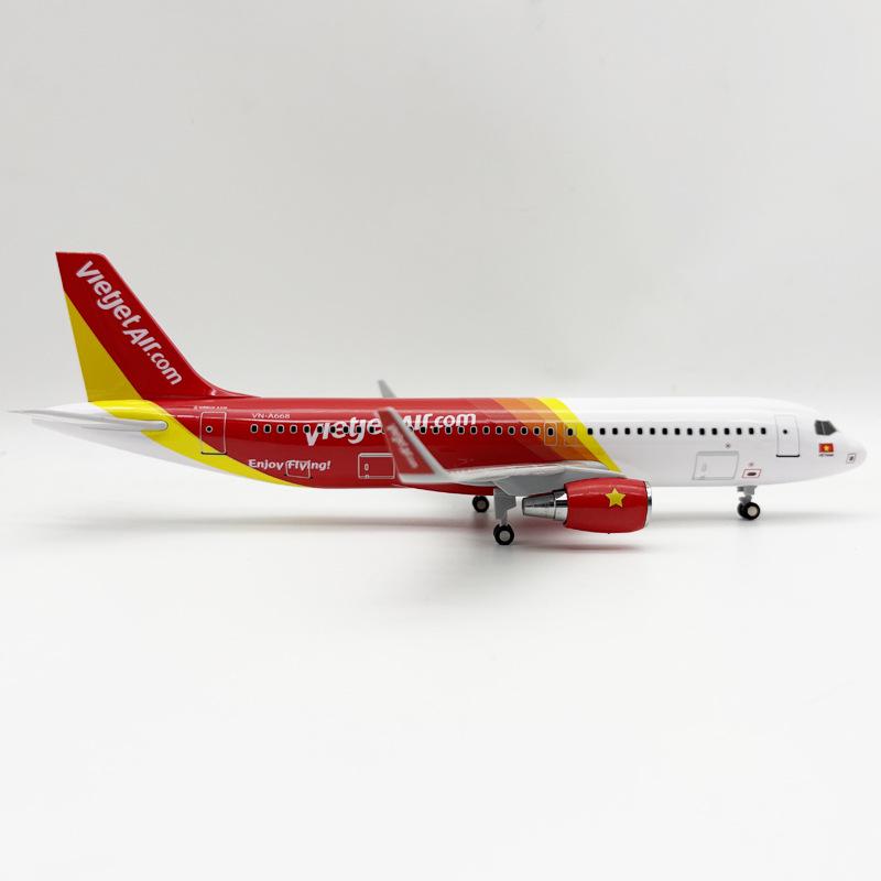 Модель самолета VietJet Air A320, 30 см: Статичная декоративная модель и подарок для авиации
