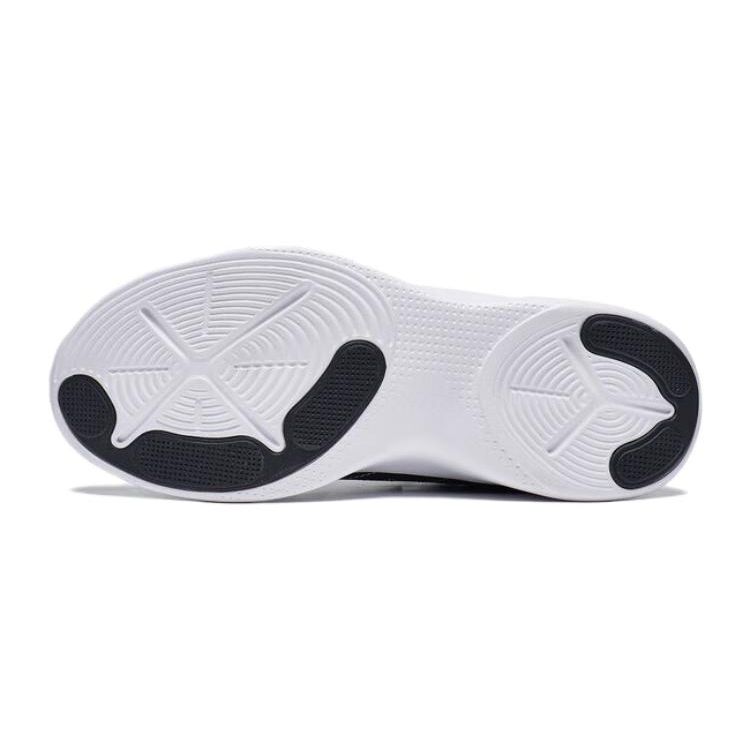 Li Ning Kids Ling Yue 3.5 удобные нескользящие износостойкие водонепроницаемые дышащие низкие кроссовки для бега детские кроссовки черные YKCT114-11