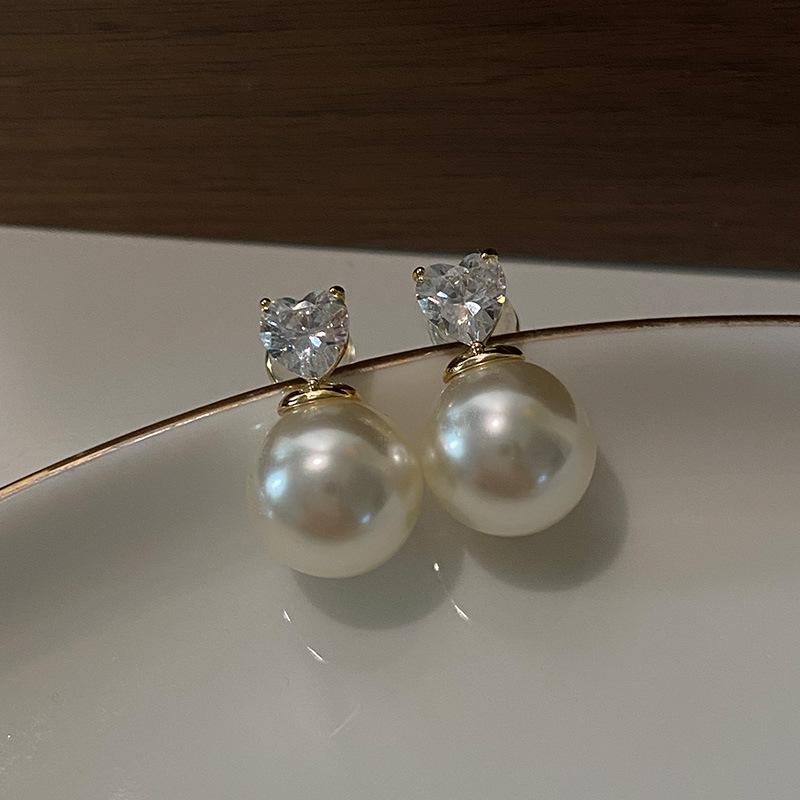 Жемчуг Простой Нишевый Дизайн Высокого Класса Изысканный Свет Роскошная Атмосфера Высокого Класса Любовь Циркон