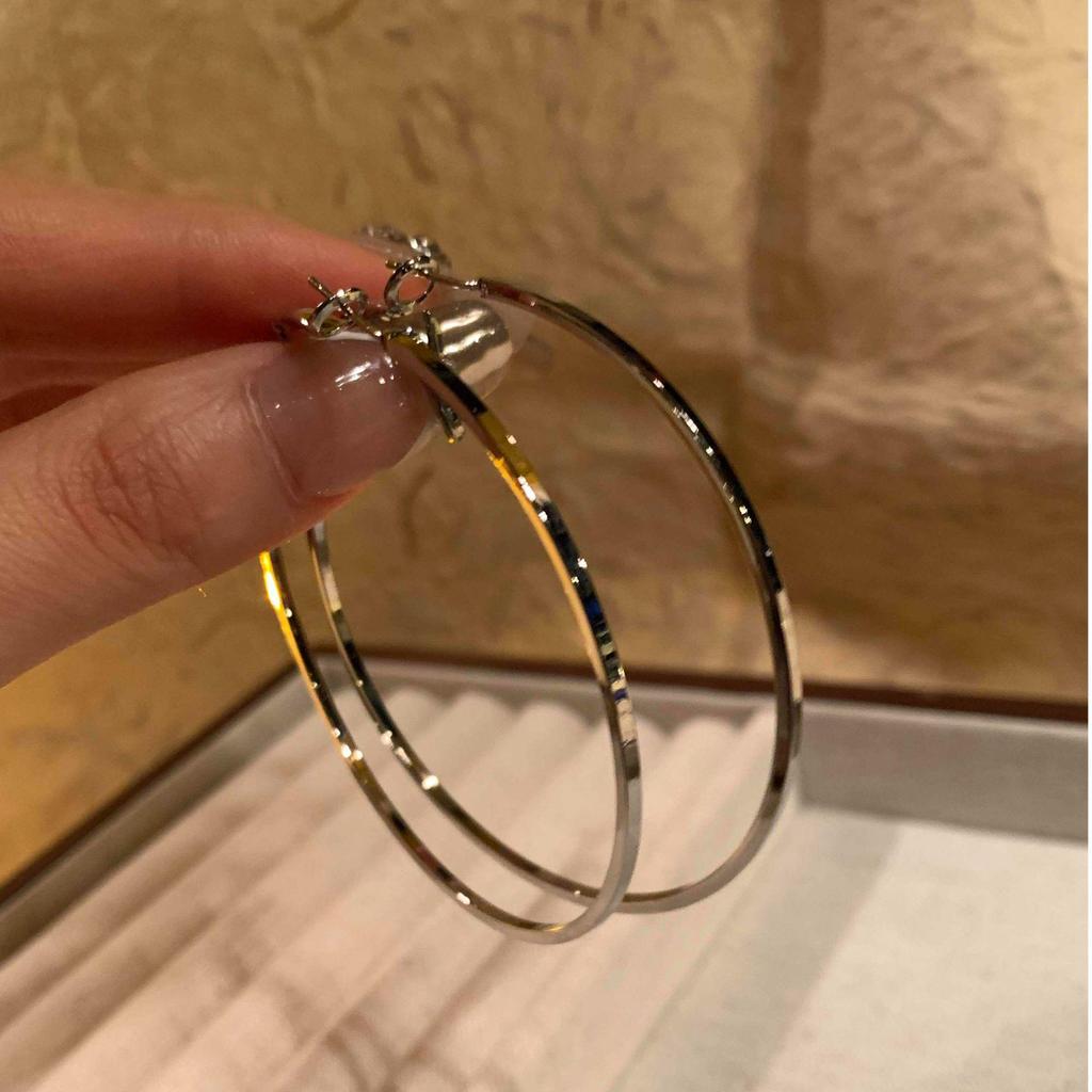 Элегантные ретро круглые серьги с металлическим блеском для женщин, идеально подходят для квадратного/круглого лица, с каффами