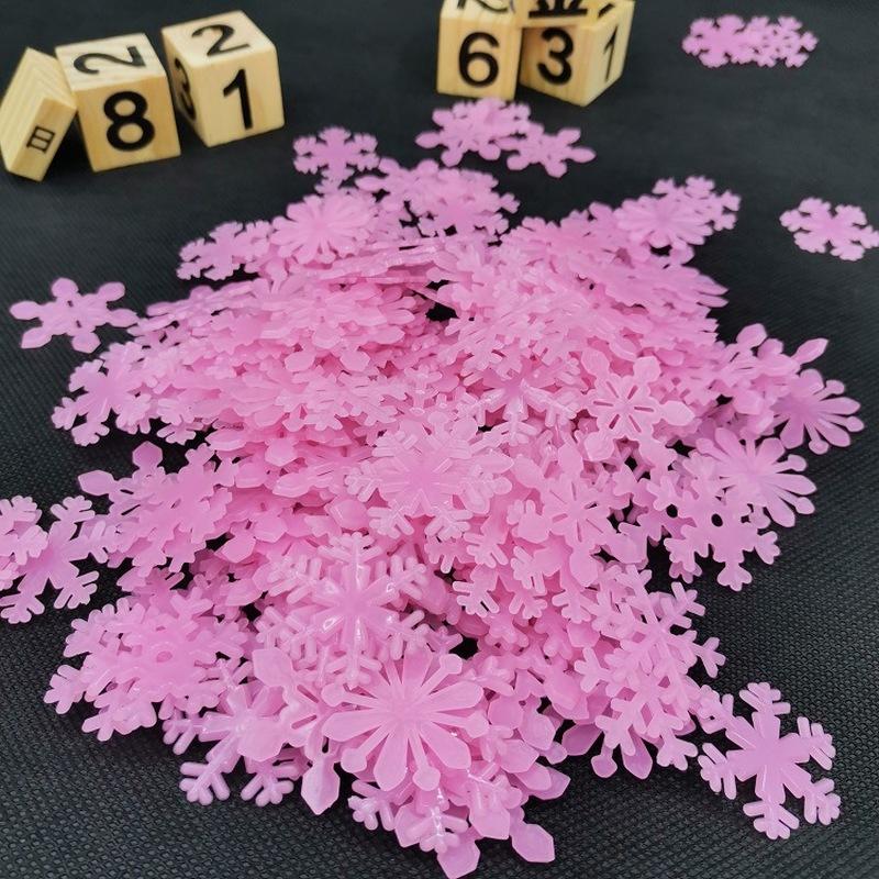 1 Set 50pcs Luminous Snowflake Wall Stickers Kids Room Christmas New Year Home Decor