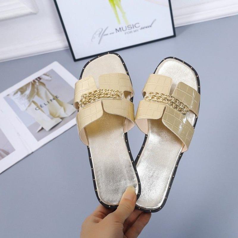 Сандалии для женщин, новые летние модные повседневные универсальные тапочки с открытым носком, женские сандалии на плоской подошве с цепочкой, большие размеры 36-43