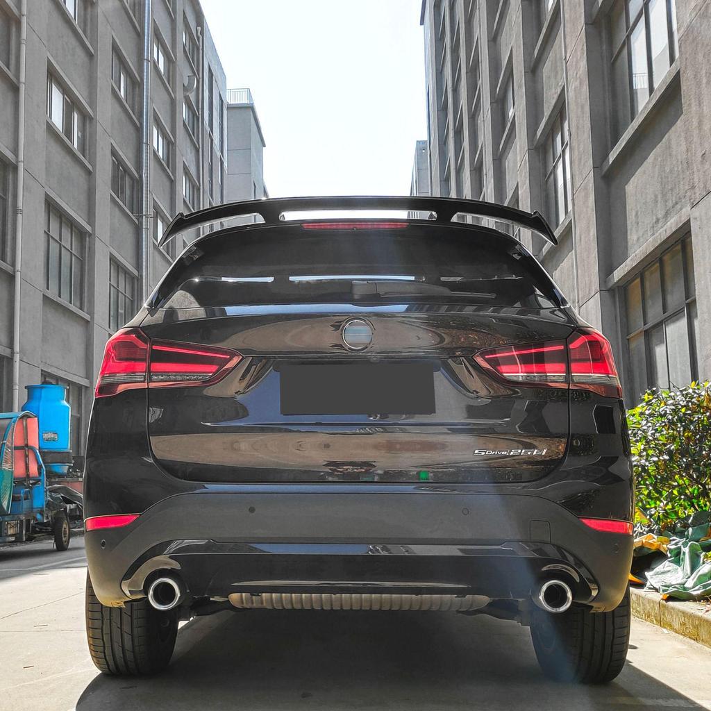 Универсальный задний спойлер и дефлектор для хэтчбеков