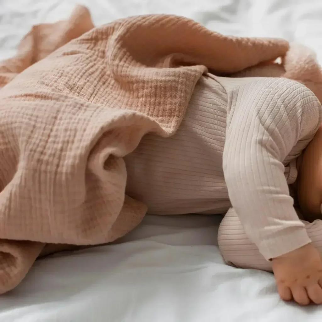 Набор из 3 штук Хлопковый муслиновый пеленальный плед Набор одеял для мальчиков девочек Подарки для новорожденных Одеяла для коляски Детское постельное белье Детское пеленание