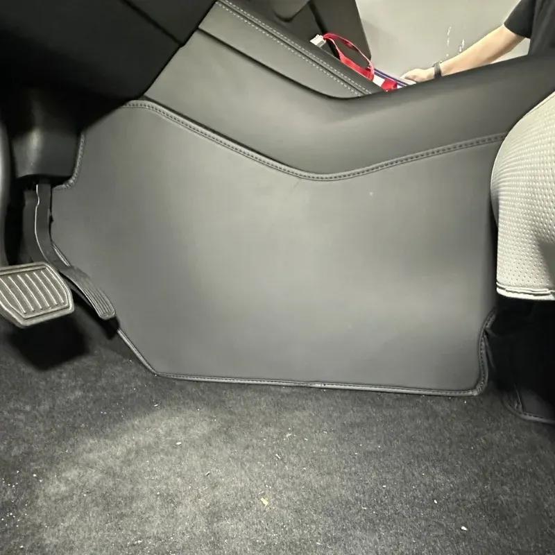 Для Tesla Model Y Juniper 2025 Центральная консоль Защитные накладки от пинков Кожаные боковые защитные накладки от грязи Защитные чехлы Аксессуары