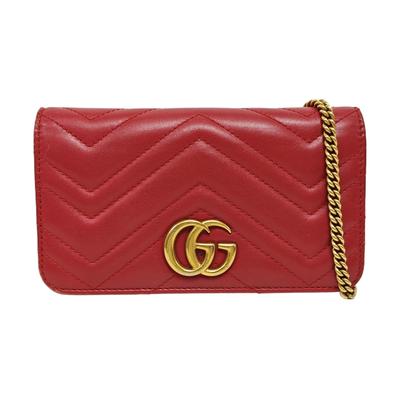 [Б/У] Сумка через плечо GG Marmont из красной стеганой кожи с узором «волна», с золотой фурнитурой и съемным плечевым ремнем - Очень хорошее состояние #1FW3CDO