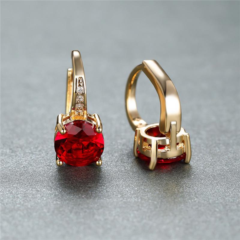 Женские серьги с крупными камнями кубического циркония